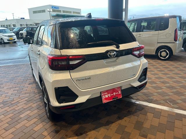 ライズ Z 4WD 登録済未使用車 LEDヘッドランプ アルミホイール シートヒーター 衝突被害軽減ブレーキ アイドリングストップ 横滑り防止装置 クリアランスソナー クルーズコントロール 盗難防止システム(12枚目)