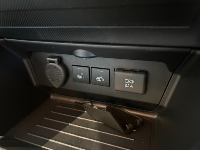 ライズ Z 4WD 登録済未使用車 LEDヘッドランプ アルミホイール シートヒーター 衝突被害軽減ブレーキ アイドリングストップ 横滑り防止装置 クリアランスソナー クルーズコントロール 盗難防止システム(39枚目)