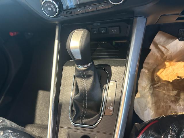 ライズ Z 4WD 登録済未使用車 LEDヘッドランプ アルミホイール シートヒーター 衝突被害軽減ブレーキ アイドリングストップ 横滑り防止装置 クリアランスソナー クルーズコントロール 盗難防止システム(40枚目)