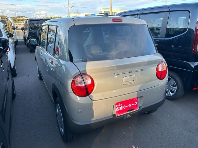 アルトラパン ハイブリッドG 届出済未使用車 シートヒーター 衝突被害軽減ブレーキ アイドリングストップ 横滑り防止装置 クリアランスソナー 盗難防止システム エアコン オートライト プッシュスタート スマートキー 電動格納ミラー(7枚目)