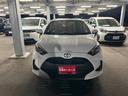 ヤリス Ｘ　ナビ付　Ｂｌｕｅｔｏｏｔｈ対応　バックカメラ付　衝突被害軽減ブレーキ　クリアランスソナー　盗難防止システム　スマートキー　オートライト　エコモード搭載　横滑り防止装置（2枚目）