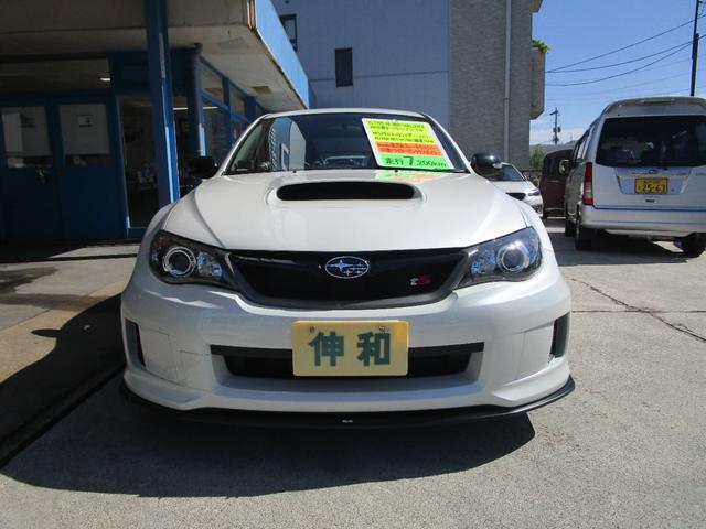 インプレッサ ＷＲＸ　ＳＴＩ　ｔＳタイプＲＡ　ＮＢＲチャレジレカロ　グー鑑定付き５点（最高評価５）　２００台限定車　ＨＫＳメタルキャタライザー／マフラー　アドバンＮＥＯＶＡ　ＳＴＩ製ドライカーボンリヤスポイラー　ブレンボ製対向キャリパー　レカロシート　ＢＢＳ鍛造ＡＷ（5枚目）