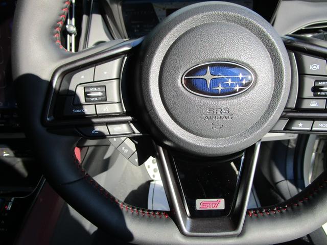 ステアリングオーディオリモコン付き