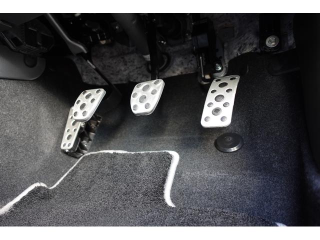 WRX STI S208NBRチャレンジパックカーボンリヤウイング グー鑑定付き 内外装5点満点 ドライカーボンルーフ/リヤウイング 専用高出力バランスドエンジン 専用ECU クイックステアリングギアボックス インタークーラーウォータースプレイ 前後ブレンボキャリパー(13枚目)