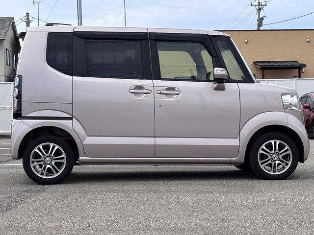 Ｎ－ＢＯＸ Ｇ・Ｌパッケージ　４ＷＤ　両側スライドドア　スマートキー　アイドリングストップ　ベンチシート　ＣＶＴ　盗難防止システム　ＡＢＳ　ＥＳＣ　アルミホイール　衝突安全ボディ　エアコン　パワーステアリング　パワーウィンドウ（21枚目）