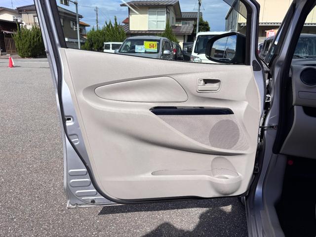 デイズ J キーレスエントリー CVT ABS 衝突安全ボディ エアコン パワーステアリング パワーウィンドウ(42枚目)