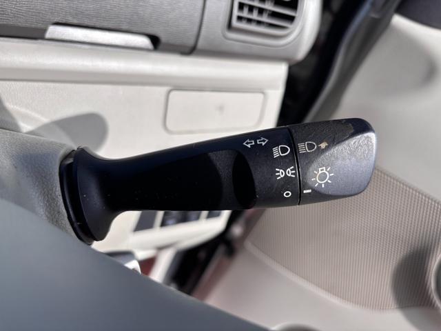 タント L SAIII スライドドア クリアランスソナー 衝突被害軽減システム キーレスエントリー CVT 盗難防止システム ABS ESC CD 衝突安全ボディ エアコン パワーステアリング パワーウィンドウ(17枚目)