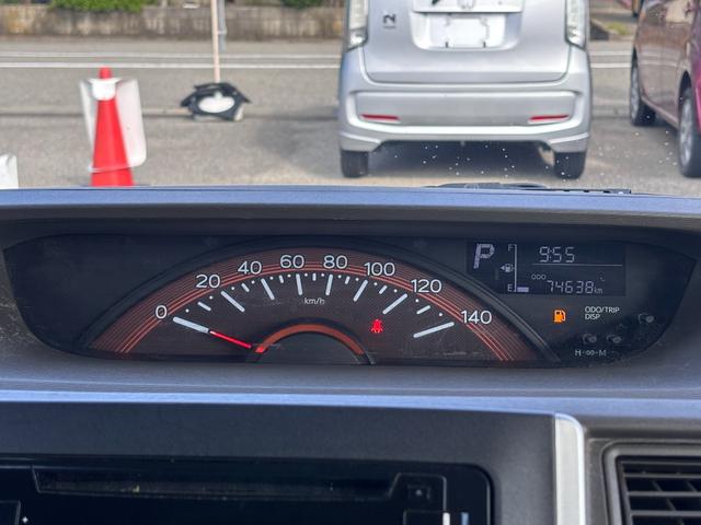 タント L SAIII スライドドア クリアランスソナー 衝突被害軽減システム キーレスエントリー CVT 盗難防止システム ABS ESC CD 衝突安全ボディ エアコン パワーステアリング パワーウィンドウ(26枚目)