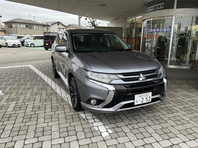 三菱 アウトランダーＰＨＥＶ