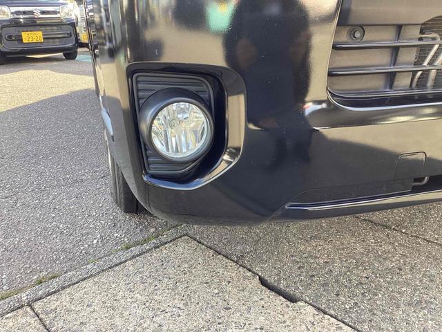 ハイエースバン ロングスーパーＧＬ　ダークプライムＳ　ＥＴＣ　バックカメラ　ナビ　ＴＶ　レーンアシスト　衝突被害軽減システム　両側スライドドア　オートマチックハイビーム　スマートキー　電動格納ミラー　後席モニター　ＣＶＴ　ＣＤ　ＵＳＢ　Ｂｌｕｅｔｏｏｔｈ（12枚目）