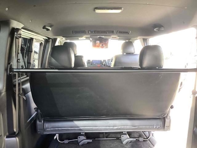 ハイエースバン ロングスーパーＧＬ　ダークプライムＳ　ＥＴＣ　バックカメラ　ナビ　ＴＶ　レーンアシスト　衝突被害軽減システム　両側スライドドア　オートマチックハイビーム　スマートキー　電動格納ミラー　後席モニター　ＣＶＴ　ＣＤ　ＵＳＢ　Ｂｌｕｅｔｏｏｔｈ（30枚目）