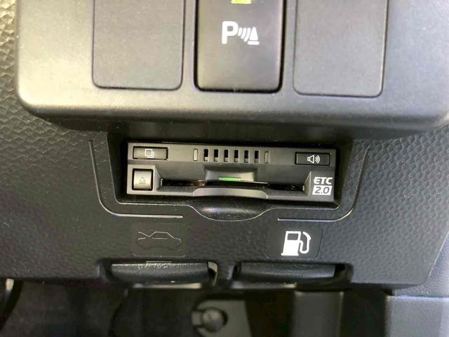 トール カスタムＧ　４ＷＤ　ドライブレコーダー　バックカメラ　ナビ　ＴＶ　両側電動スライドドア　クリアランスソナー　オートクルーズコントロール　衝突被害軽減システム　アルミホイール　オートライト　ＬＥＤヘッドランプ（11枚目）