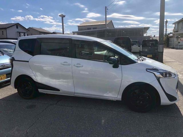 シエンタ Ｇ　セーフティーエディションＩＩ　ＥＴＣ　バックカメラ　クリアランスソナー　レーンアシスト　衝突被害軽減システム　両側電動スライドドア　オートマチックハイビーム　ＬＥＤヘッドランプ　スマートキー　アイドリングストップ　ＣＶＴ（14枚目）