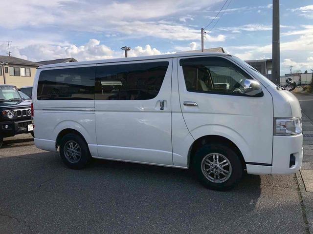 ハイエースバン ロングスーパーＧＬ　ドライブレコーダー　バックカメラ　ナビ　ＴＶ　レーンアシスト　衝突被害軽減システム　両側スライドドア　オートマチックハイビーム　オートライト　電動格納ミラー　ＡＴ　アルミホイール　ＣＤ（13枚目）