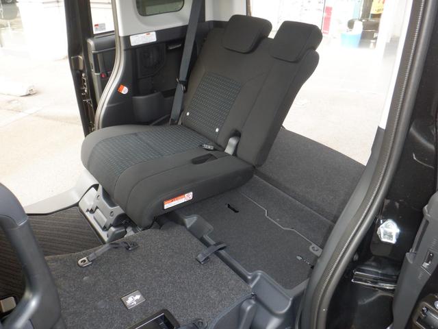 ルーミー カスタムＧ　登録済み未使用車・９インチディスプレイオーディオ・全方位カメラ・運転席／助手席シートヒーター・シートバックテーブル（50枚目）