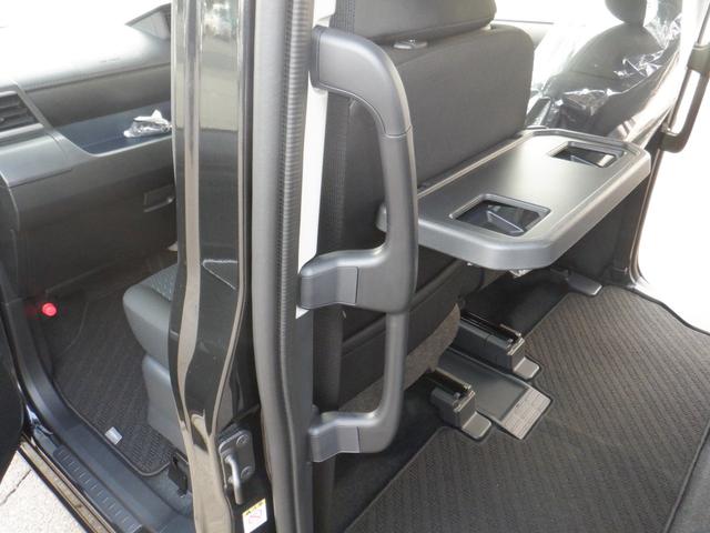 ルーミー カスタムＧ　登録済み未使用車・９インチディスプレイオーディオ・全方位カメラ・運転席／助手席シートヒーター・シートバックテーブル（51枚目）