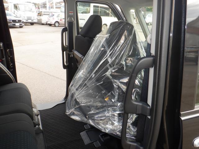 ルーミー カスタムＧ　登録済み未使用車・９インチディスプレイオーディオ・全方位カメラ・運転席／助手席シートヒーター・シートバックテーブル（52枚目）