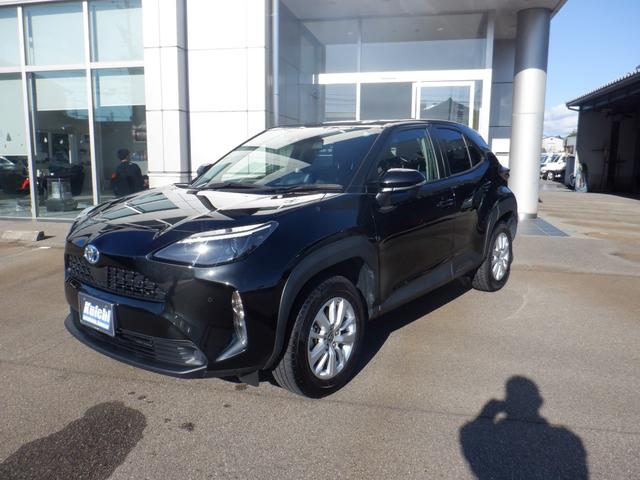 ヤリスクロス ハイブリッドＧ　９インチディスプレイオーディオ・バックカメラ・シートヒーター・純正アルミ（6枚目）