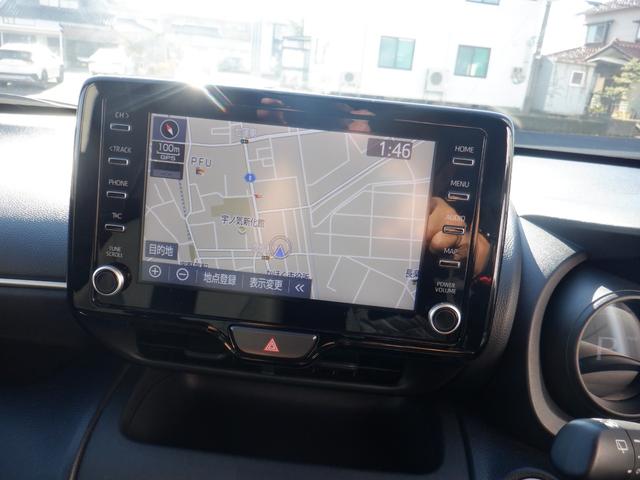 ヤリスクロス ハイブリッドＧ　９インチディスプレイオーディオ・バックカメラ・シートヒーター・純正アルミ（16枚目）