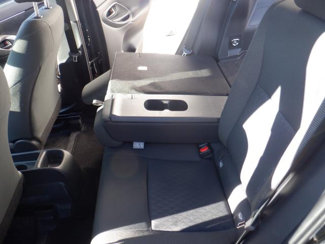 ヤリスクロス ハイブリッドＧ　９インチディスプレイオーディオ・バックカメラ・シートヒーター・純正アルミ（30枚目）