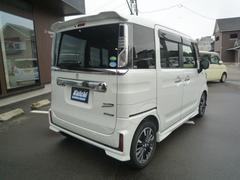 弊社ではご購入いただいた全ての中古車に塩害対策用シャーシブラック塗装を施しております！冬季間に道路に撒かれた融雪材はシャーシ、サスペンション部品を錆させ、故障の原因にも繋がります！ 5