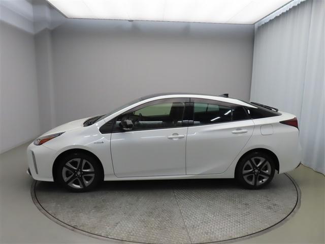 プリウス Ｓツーリングセレクション　４ＷＤ　フルセグ　メモリーナビ　ＤＶＤ再生　バックカメラ　衝突被害軽減システム　ＥＴＣ　ＬＥＤヘッドランプ　記録簿　アイドリングストップ（6枚目）