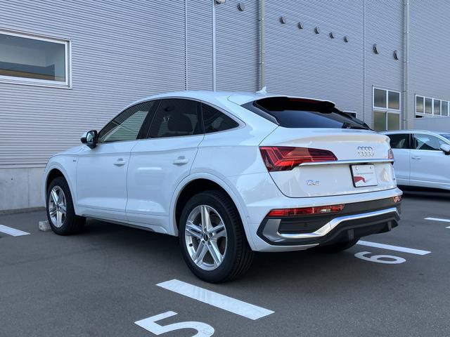 Ｑ５スポーツバック ４０ＴＤＩクワトロ　Ｓライン　認定中古車／デモカー（3枚目）