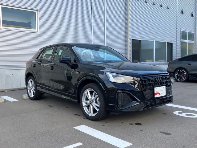 Q2 35TFSI Sライン 認定中古車/デモカー(2枚目)