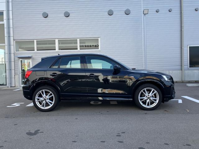 Q2 35TFSI Sライン 認定中古車/デモカー(8枚目)