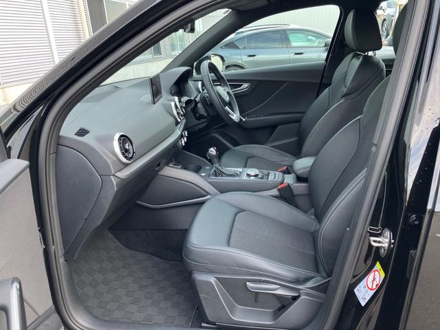 Q2 35TFSI Sライン 認定中古車/デモカー(17枚目)