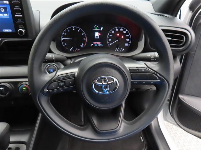 ヤリス X ミュージックプレイヤー接続可 バックカメラ 衝突被害軽減システム ETC ワンオーナー 記録簿(17枚目)