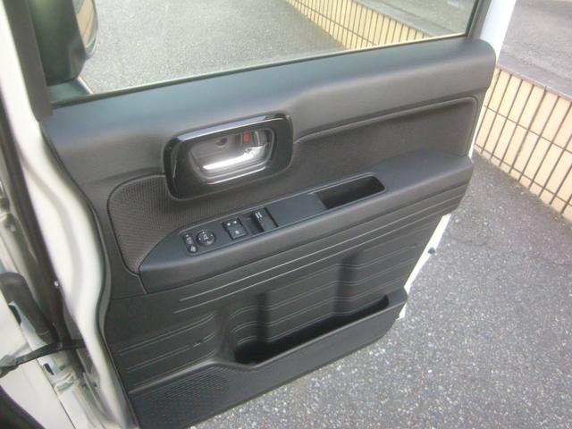 ファン・ホンダセンシング 4WD ハイルーフ ナビ装着用スペシャルPKG 地デジTV バックモニター スマートキー プッシュスタート フルLEDヘッドライト LEDフォグ オートAC 衝突軽減ブレーキ アダプティブクルーズ(31枚目)