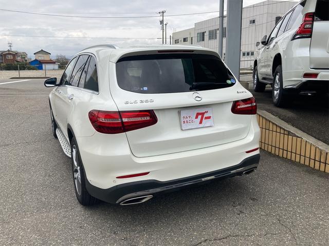 ＧＬＣ２５０　４マチックスポーツ　４ＷＤ　ドライブレコーダー　ＥＴＣ　全周囲カメラ　クリアランスソナー　オートクルーズコントロール　レーンアシスト　パワーシート　ナビ　ＴＶ　電動リアゲート　アルミホイール　電動格納ミラー　革シート(16枚目)