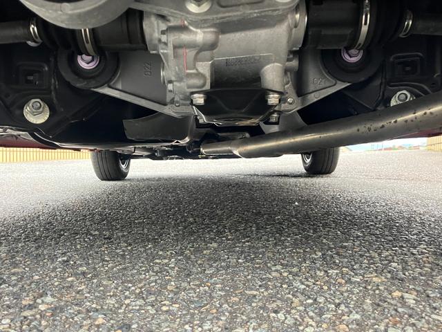 ヤリス Ｇ　４ＷＤ　ＥＴＣ　全周囲カメラ　ナビ　クリアランスソナー　オートクルーズコントロール　レーンアシスト　衝突被害軽減システム　アルミホイール　オートマチックハイビーム　オートライト　スマートキー（22枚目）