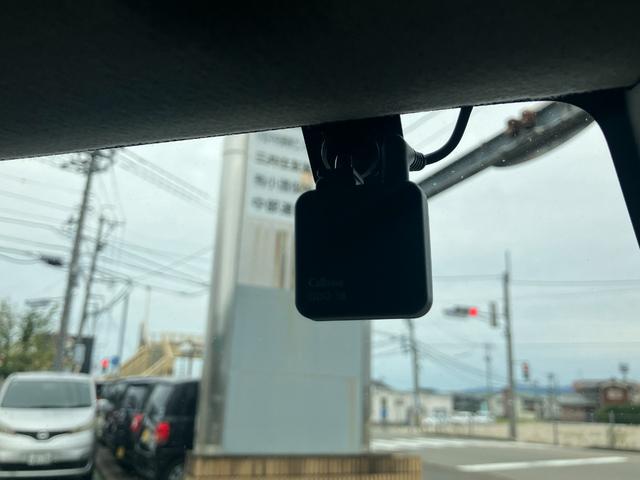 ルーミー カスタムG-T ワンオーナー ドライブレコーダー 全周囲カメラ ナビ TV 両側電動スライドドア エアロ クリアランスソナー オートクルーズコントロール 衝突被害軽減システム アルミホイール オートライト(7枚目)