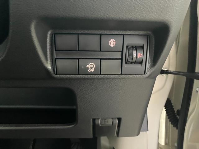 �w�A�C�h�����O�X�g�b�v�x�N���}����Ԃ���Ǝ����I�ɃG���W�����~���A���ʂȔR�������r�o�K�X��}���܂��B�f�����G���W�����Ďn��������ȂǁA�h���C�o�[�̊��o�ƃY���̂Ȃ����R�Ȑ����ڎw���Ă��܂��B