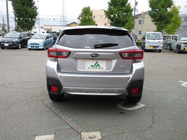 ＸＶ アドバンス　４ＷＤ　オートＡＣ　プッシュスタート　キーフリーシステム　ＬＥＤヘッド　ＥＴＣ　衝突被害軽減　ナビ　バックカメラ　純正アルミ　レーダークルーズコントロール　シートヒーター　パワーシート（8枚目）