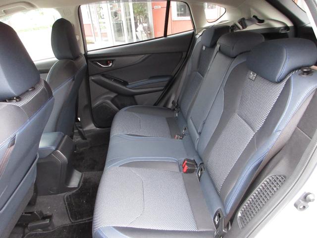 ＸＶ アドバンス　４ＷＤ　オートＡＣ　プッシュスタート　キーフリーシステム　ＬＥＤヘッド　ＥＴＣ　衝突被害軽減　ナビ　バックカメラ　純正アルミ　レーダークルーズコントロール　シートヒーター　パワーシート（10枚目）