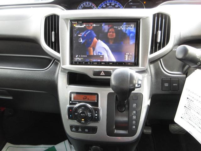 ソリオ ハイブリッドＭＺ　ＨＩＤヘッドライト　衝突被害軽減システム　純正ナビ　ＴＶ（フルセグ）　全方位モニタ－　純正アルミホイール　両側パワースライドドア　クルーズコントロール　シートヒーター（運転席）（18枚目）