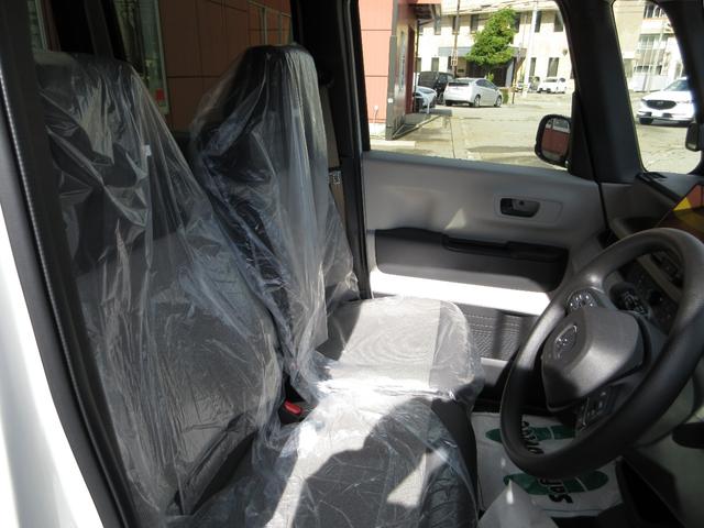 Ｎ－ＢＯＸ ベースグレード　フル装備　ＬＥＤヘッド　衝突被害軽減　８インチディスプレイオーディオ　バックカメラ　Ａｐｐｌｅ　Ｃａｒｐｌａｙ　両側パワースライド　クルーズコントロール　シートヒーター（フロント左右）（12枚目）