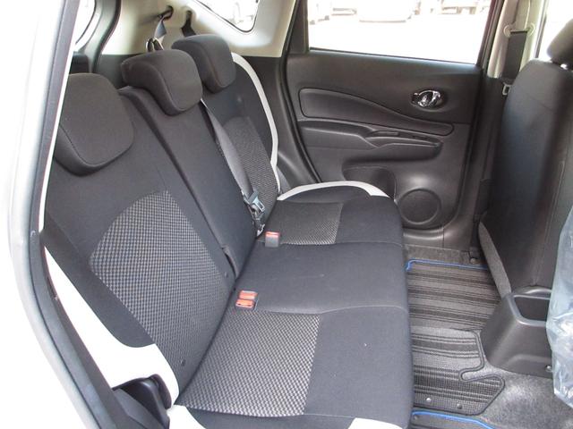 ノート e-パワー X Vセレクション インテリジェントキー LEDヘッド ETC 衝突被害軽減 純正ナビ TV(フルセグ) アラウンドビューモニター DVD CD 純正アルミ デジタルインナーミラー ドラレコ(9枚目)