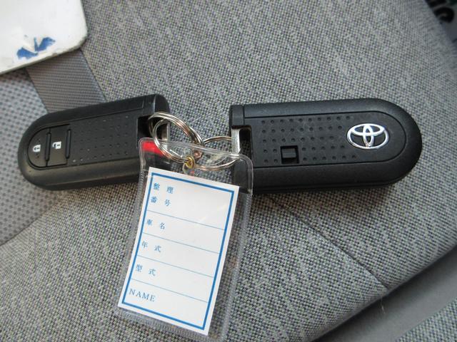 パッソ X Gパッケージ オートAC プッシュスタート キーフリーシステム LEDヘッドライト ETC 衝突被害軽減システム ナビ TV(フルセグ) バックカメラ 純正アルミホイール CVT(42枚目)