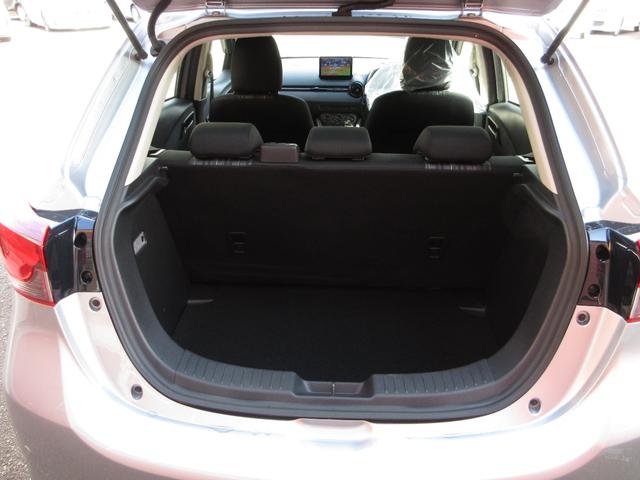 ＭＡＺＤＡ２ １５Ｓ　フル装備　キーレスエントリー　プッシュスタート　衝突被害軽減システム　純正ナビ　ＴＶ（フルセグ）　バックカメラ　ＴＶフリー未実施（39枚目）