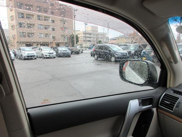 ランドクルーザープラド TX Lパッケージ 4WD オートAC ワンオーナー ETC ナビ TV(フルセグ) Bluetooth バックカメラ 純正アルミホイール 本革シート ドライブレコーダー シートヒーター(フロント左右)(15枚目)