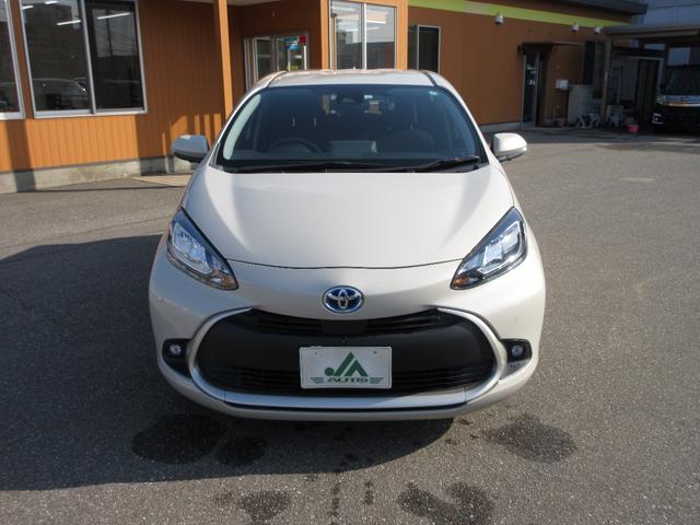 アクア Ｇ　プッシュスタート　スマートキー　ＥＴＣ　衝突被害軽減システム　ディスプレイオーディオ　Ｂｌｕｅｔｏｏｔｈ　パノラミックビューモニター　外ＡＷ　ドライブレコーダー（前後２カメラ）（2枚目）