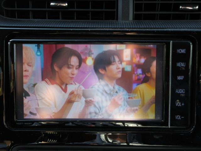 アクア Ｓ　プッシュスタート　スマートキー　ＥＴＣ　純正ナビ　ＴＶ（フルセグ）　Ｂｌｕｅｔｏｏｔｈ　バックカメラ　ＤＶＤ　ＣＤ　ドライブレコーダー（13枚目）