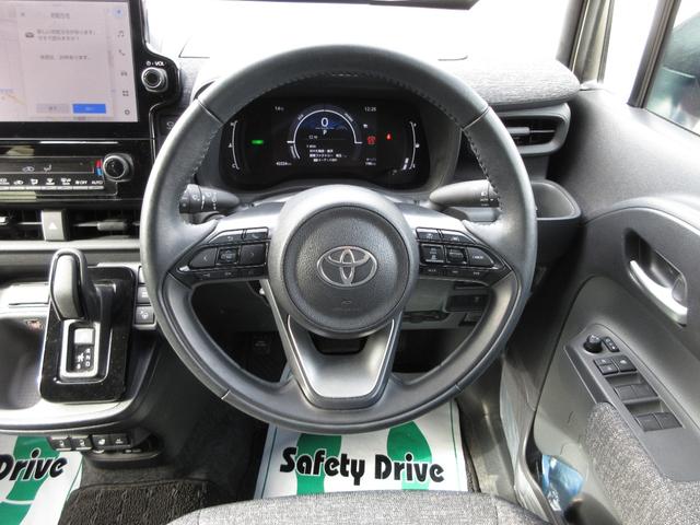 シエンタ ハイブリッドZ LEDヘッドライト ETC 衝突被害軽減システム 純正ナビ TV パノラミックビューモニター DVD CD ドライブレコーダー シートヒーター 100Vコンセント(16枚目)