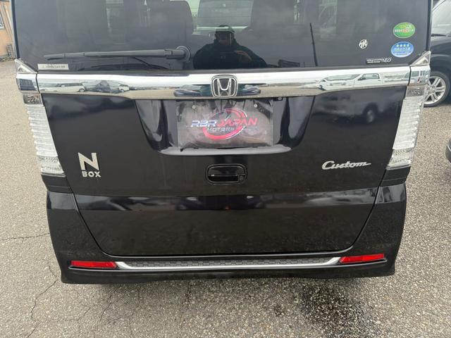 Ｎ－ＢＯＸカスタム Ｇ・Ａパッケージ　バックカメラ　両側スライド・片側電動　衝突被害軽減システム　ＨＩＤ　スマートキー　アイドリングストップ　ベンチシート　ＣＶＴ　盗難防止システム　ＡＢＳ　ＥＳＣ　アルミホイール　エアコン　車検２年付き（18枚目）