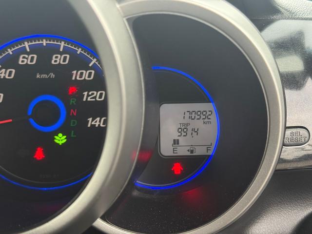 Ｎ－ＢＯＸカスタム Ｇ・Ａパッケージ　バックカメラ　両側スライド・片側電動　衝突被害軽減システム　ＨＩＤ　スマートキー　アイドリングストップ　ベンチシート　ＣＶＴ　盗難防止システム　ＡＢＳ　ＥＳＣ　アルミホイール　エアコン　車検２年付き（27枚目）