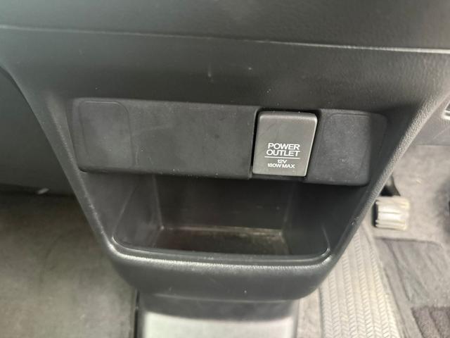 Ｎ－ＢＯＸカスタム Ｇ・Ａパッケージ　バックカメラ　両側スライド・片側電動　衝突被害軽減システム　ＨＩＤ　スマートキー　アイドリングストップ　ベンチシート　ＣＶＴ　盗難防止システム　ＡＢＳ　ＥＳＣ　アルミホイール　エアコン　車検２年付き（33枚目）